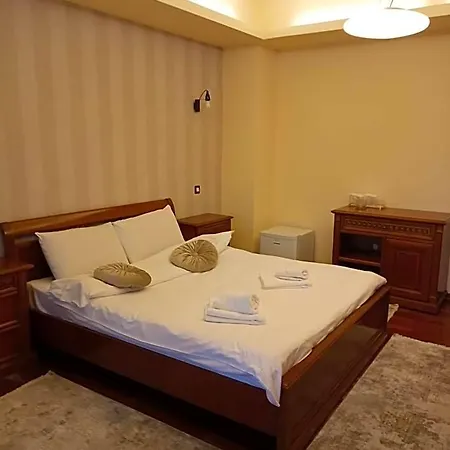 El Boutique Hotell *